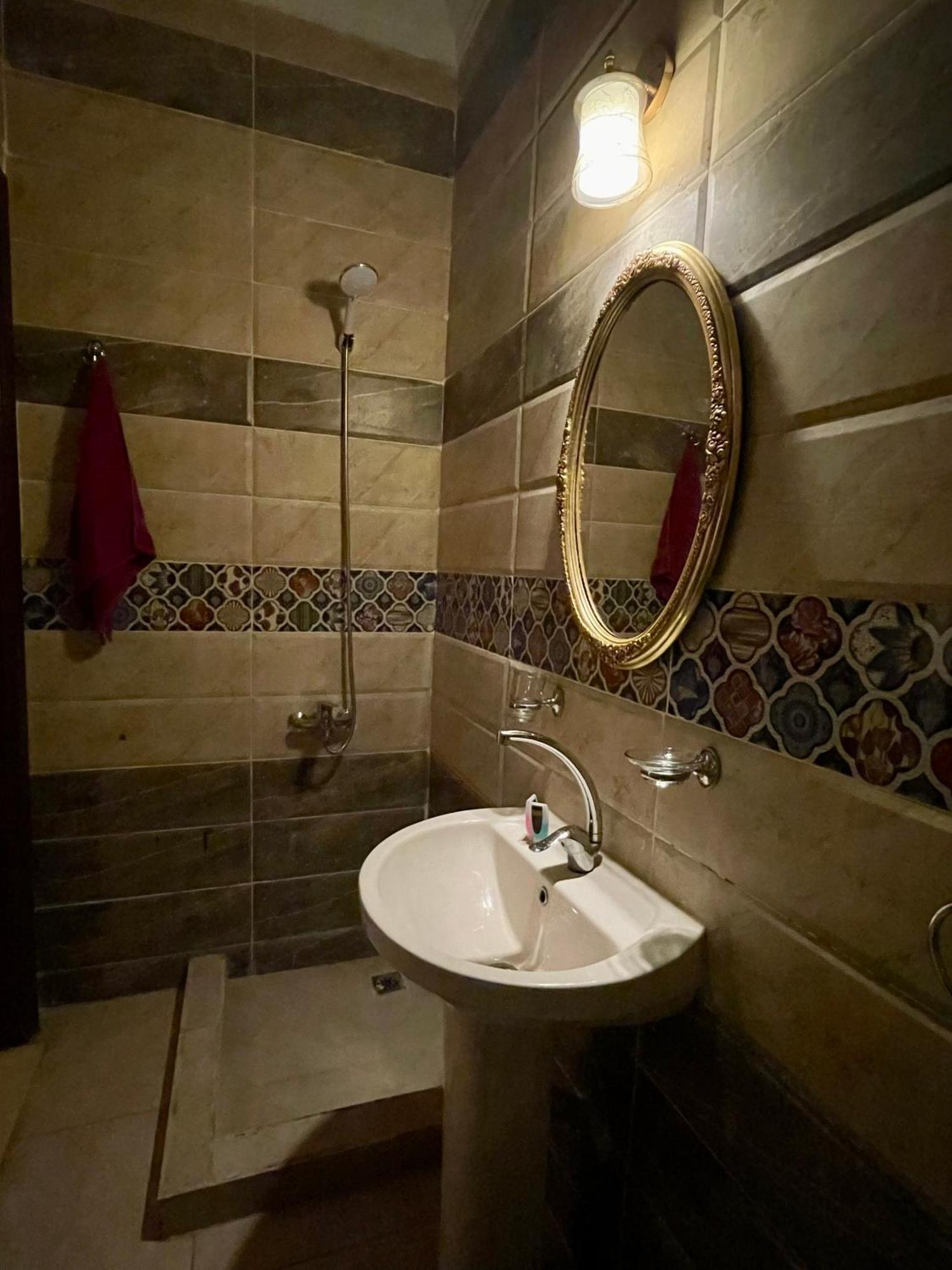 Pyramids Home Inn 카이로 외부 사진